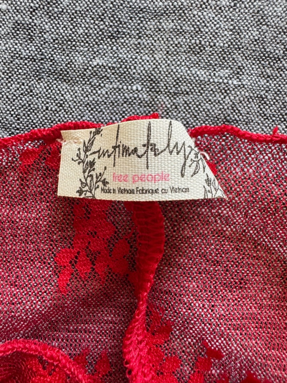 Sheer Lace Long-Sleeve Top - Red - Picture 2 of 5